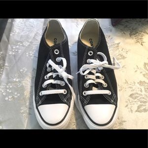 Converse unisex sneakers Never Worn